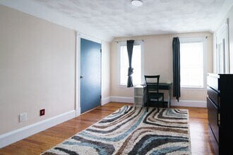 24 Packard Ave in Somerville, MA - Building Photo - Building Photo
