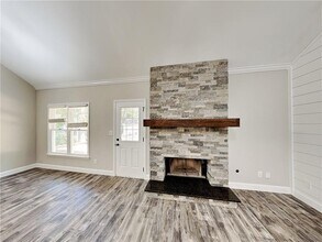 365 Widewater Dr in Newnan, GA - Building Photo - Building Photo