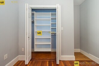 46 Hobson St, Unit 1 in Boston, MA - Building Photo - Building Photo