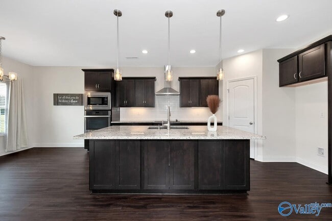 141 Slade Thomas Dr in Meridianville, AL - Building Photo - Building Photo