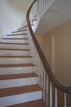 1572 Saybrook Rd in Haddam, CT - Building Photo - Building Photo