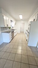 6705 Greenway Dr in Oklahoma City, OK - Foto de edificio - Building Photo