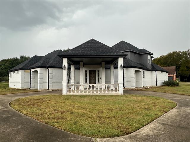 property at 1016 Santiago Trail