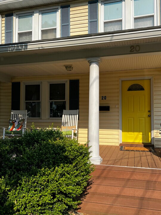 20 Locust Ave in Annapolis, MD - Building Photo