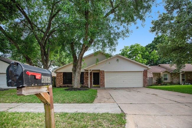property at 21039 Settlers Valley Dr
