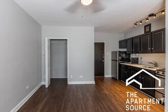 1140 N La Salle Dr in Chicago, IL - Building Photo - Building Photo