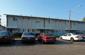 Park Town Co-Op Homes in Cincinnati, OH - Building Photo - Building Photo