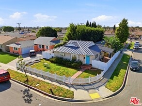 15203 Yukon Ave in Lawndale, CA - Building Photo - Building Photo