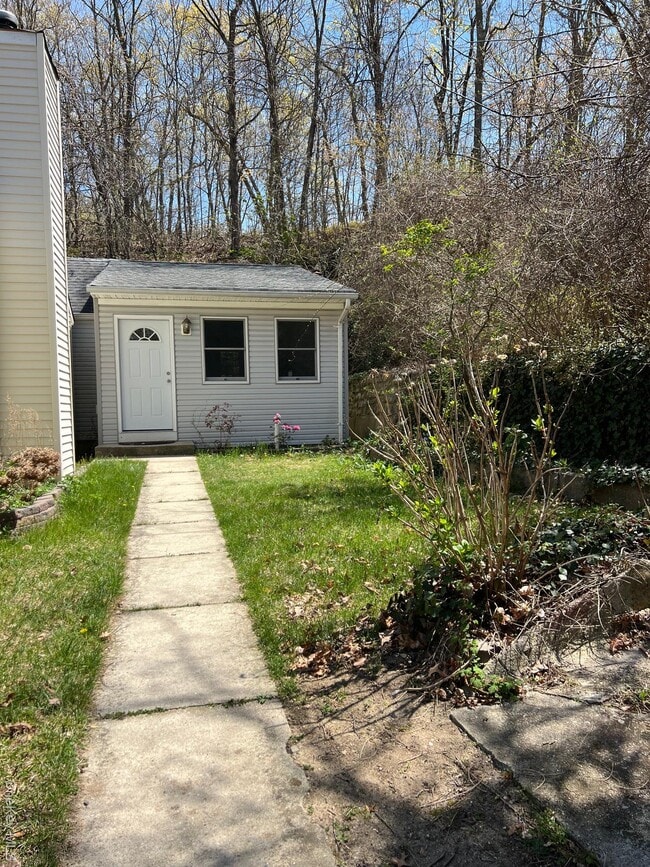 property at 26 Laurel Hill Rd