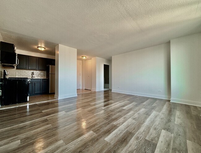 3333 Broadway in New York, NY - Foto de edificio - Building Photo