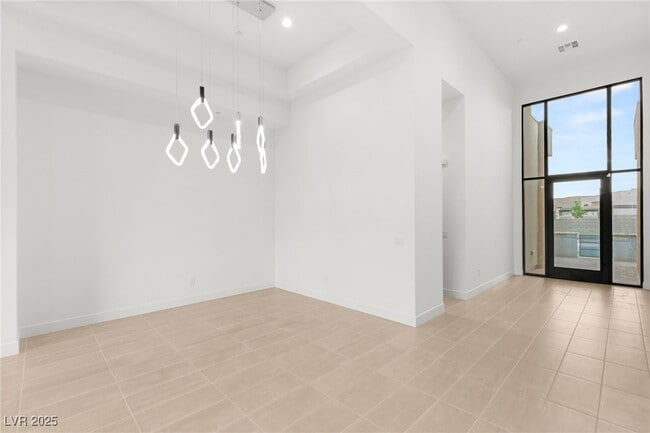 property at 10793 Vista Altura Ave