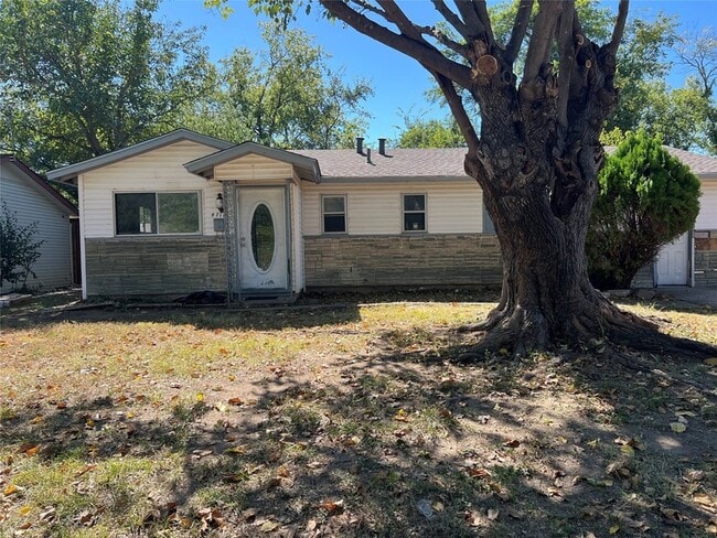 property at 4716 Dorsey St