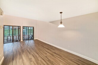 4307 SW 70th Ter in Gainesville, FL - Building Photo - Building Photo