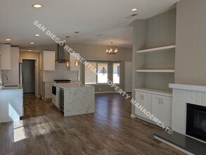 18333 Aceituno St in San Diego, CA - Building Photo - Building Photo