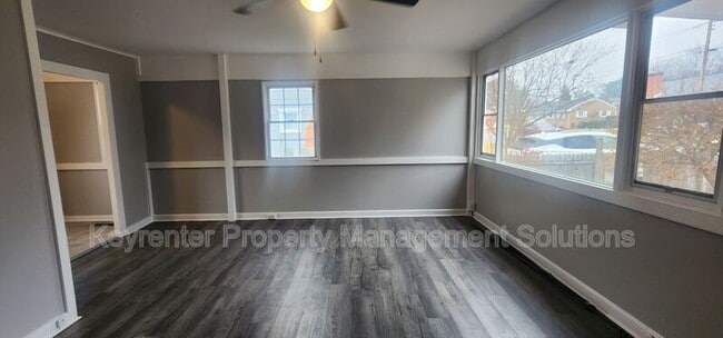 527 S Magnolia Ave in Waynesboro, VA - Building Photo - Building Photo