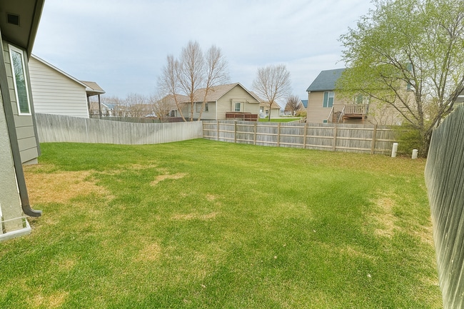 5841 N Millsboro Cir in Park City, KS - Building Photo - Building Photo