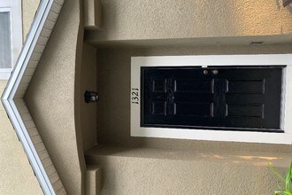 1321 Broken Oak Dr, Unit 52A in Winter Garden, FL - Building Photo - Building Photo