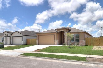 3153 Seawolf Dr in Corpus Christi, TX - Building Photo - Building Photo