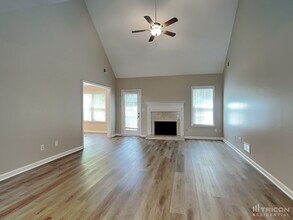 3490 Glen Summit Ln in Snellville, GA - Building Photo - Building Photo