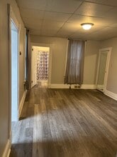 446 Virginia Ave in Rochester, PA - Building Photo - Building Photo