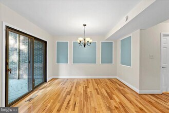 2224 Glencourse Ln in Reston, VA - Building Photo - Building Photo