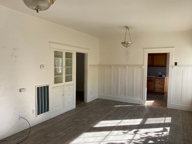 719 NE 10th St in Grants Pass, OR - Building Photo - Building Photo
