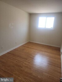 3324 Primrose Rd - 6