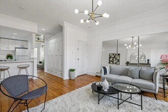 299 8th St in Jersey City, NJ - Building Photo - Building Photo