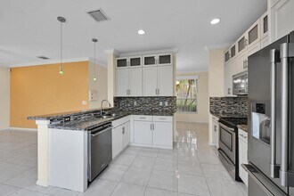 16315 SW 26th St in Miramar, FL - Building Photo - Building Photo