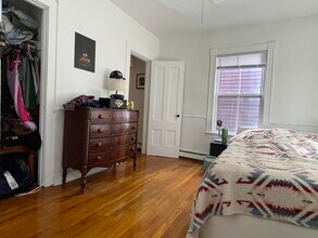 248 Brookline St, Unit 3 in Cambridge, MA - Building Photo - Building Photo
