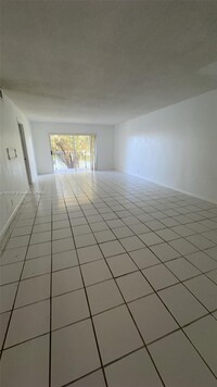 3300 Spanish Moss Terrace in Lauderhill, FL - Building Photo - Building Photo