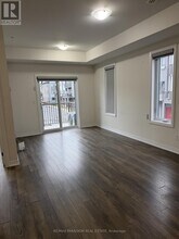 2635 William Jackson Dr in Pickering, ON - Building Photo - Building Photo