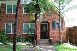 2908 Truxillo St in Houston, TX - Building Photo