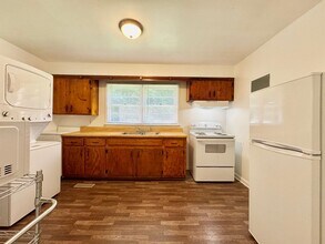 615 Old Indian Rd in Brodnax, VA - Building Photo - Building Photo