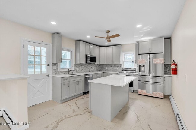 property at 6 Laurel Ln