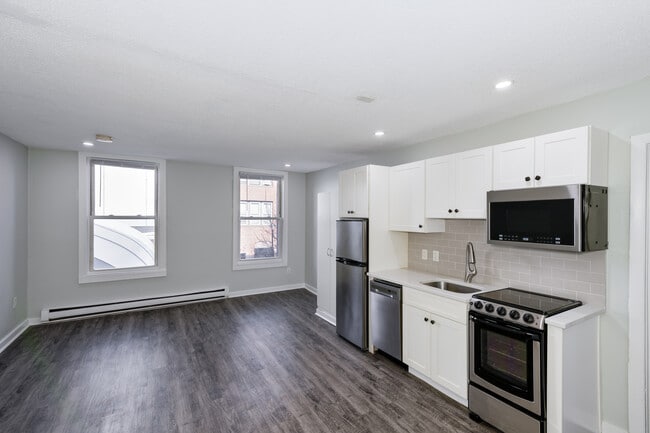 New Park on the Grid in Worcester, MA - Foto de edificio - Interior Photo