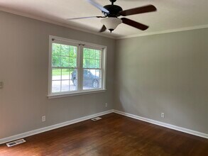 335 E 17th St in Cookeville, TN - Building Photo - Building Photo