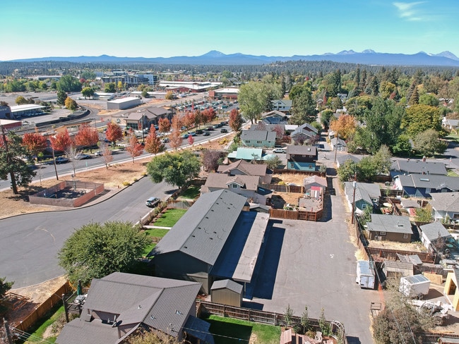 Bend 4-Plex with Ideal Location in Bend, OR - Building Photo - Other