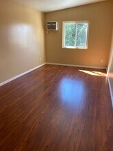 837 S Gordon St, Unit C in Pomona, CA - Building Photo - Building Photo