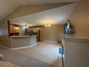 525 Harland Dr in Manhattan, KS - Building Photo - Building Photo