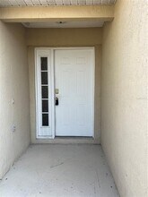 226 Hillcrest Dr in Davenport, FL - Building Photo - Building Photo