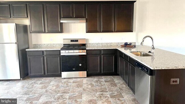 306 Starry Way Dr in Stephenson, VA - Building Photo - Building Photo