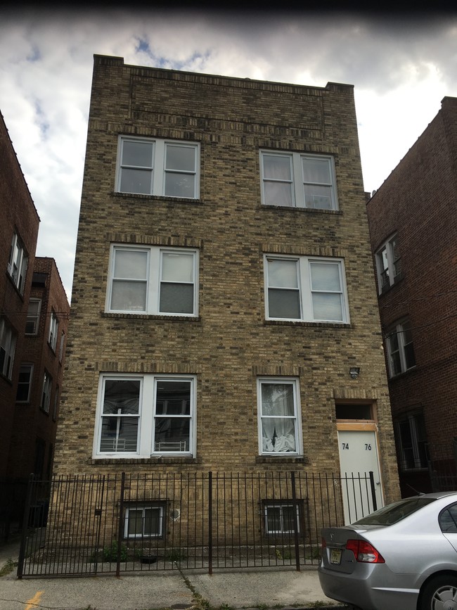 74-76 Boylan St in Newark, NJ - Foto de edificio - Building Photo