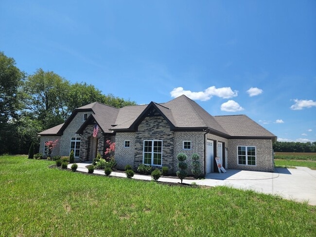 property at 935 S Cross Bridges Rd