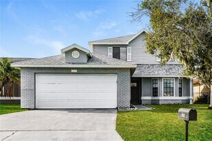 155 Sandalwood Dr in Kissimmee, FL - Building Photo