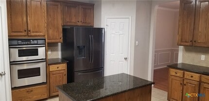 619 Rolling Hills Dr in Killeen, TX - Building Photo - Building Photo