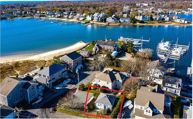 35 Arlington St in West Yarmouth, MA - Building Photo - Building Photo