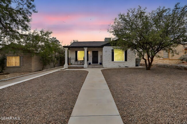 property at 3511 Murray Pl