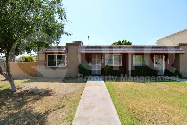 property at 2830 N Granite Reef Rd