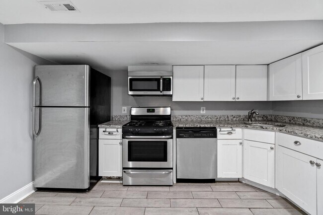 3416 Toone St photo'